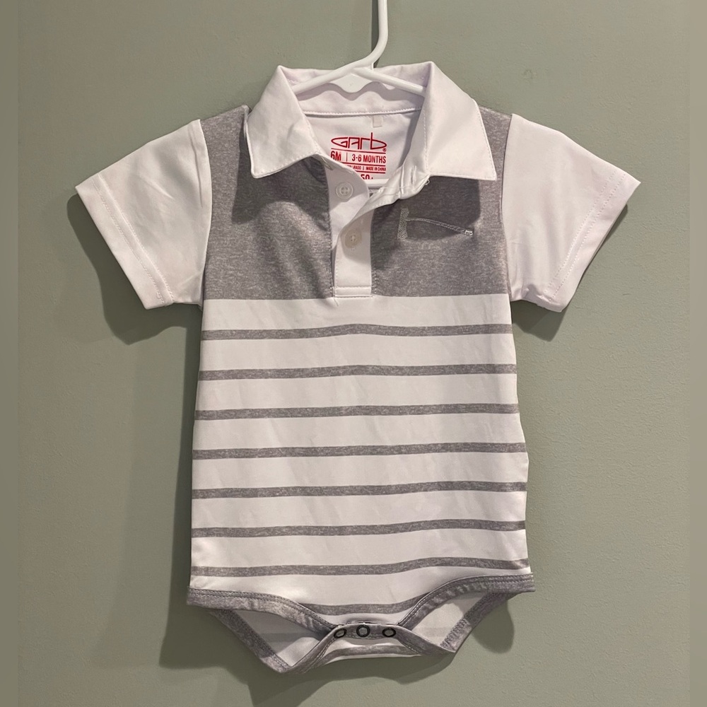 Garb Baby Onesie Size 3-6 Months‎